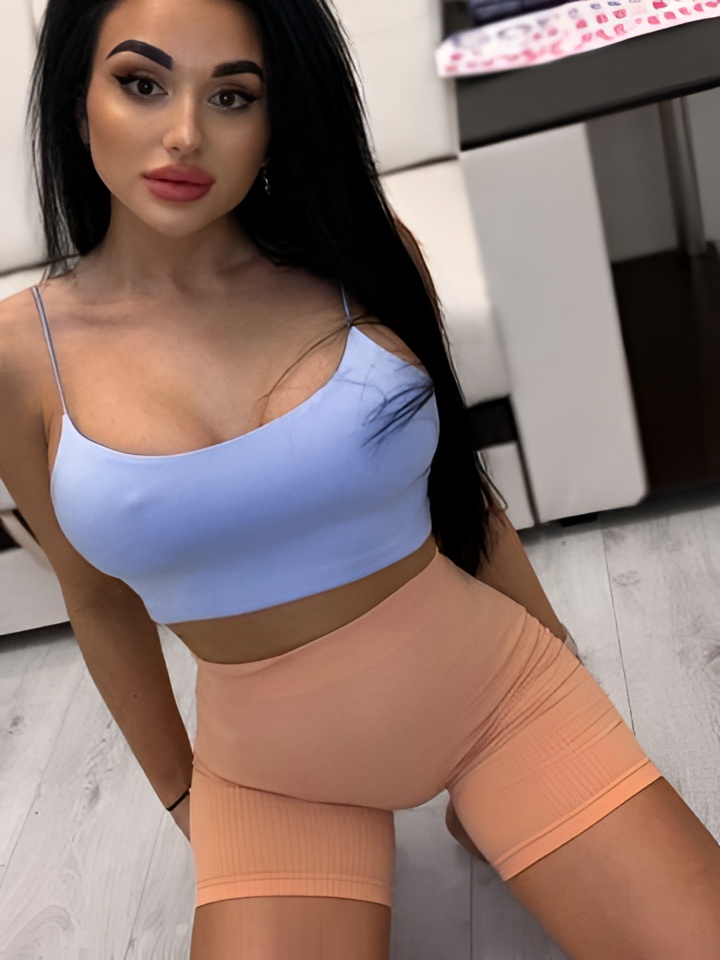 Индивидуалка Лилия, доступна для личного знакомства от 2000 руб