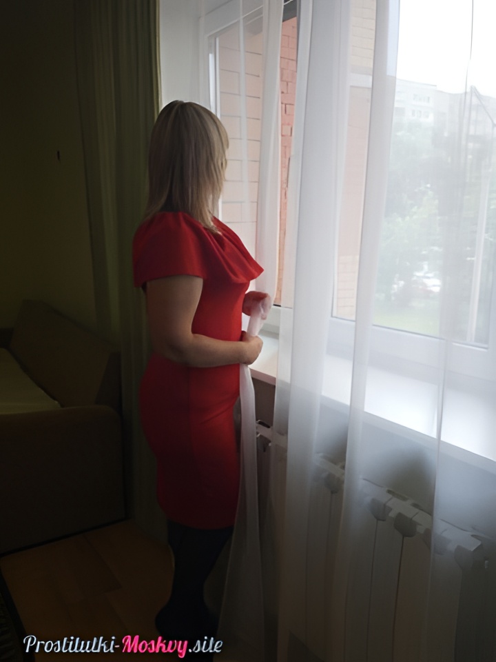 Надежда привлекательная девушка из Железногорска цена от 10000 руб