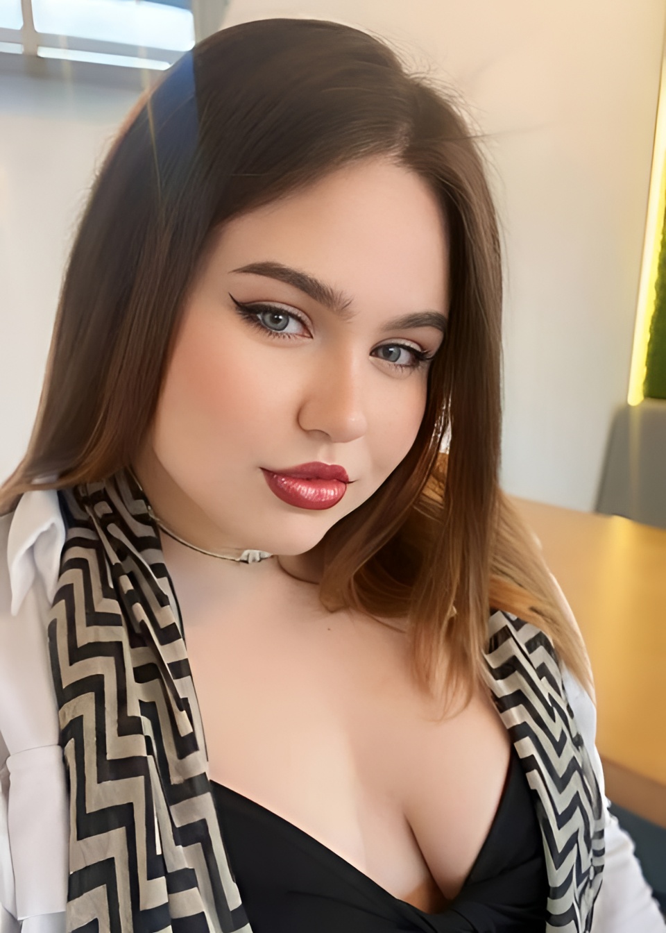 Ульяна привлекательная девушка из Железногорска цена от 6000 руб